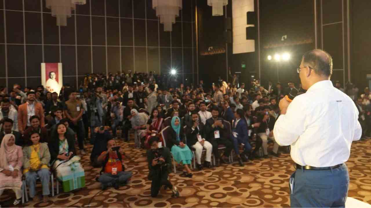 স্টুডেন্ট লোন চালু ও ব্যাংক ঋণ প্রক্রিয়া সহজ করা হবে: তারেক রহমান