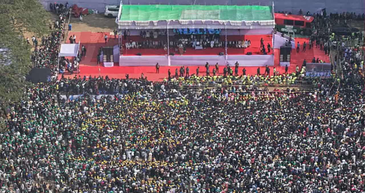 সিলেটে বিএনপির প্রথম নির্বাচনী জনসভা: জনসভাস্থলে নেতা–কর্মীদের ঢল