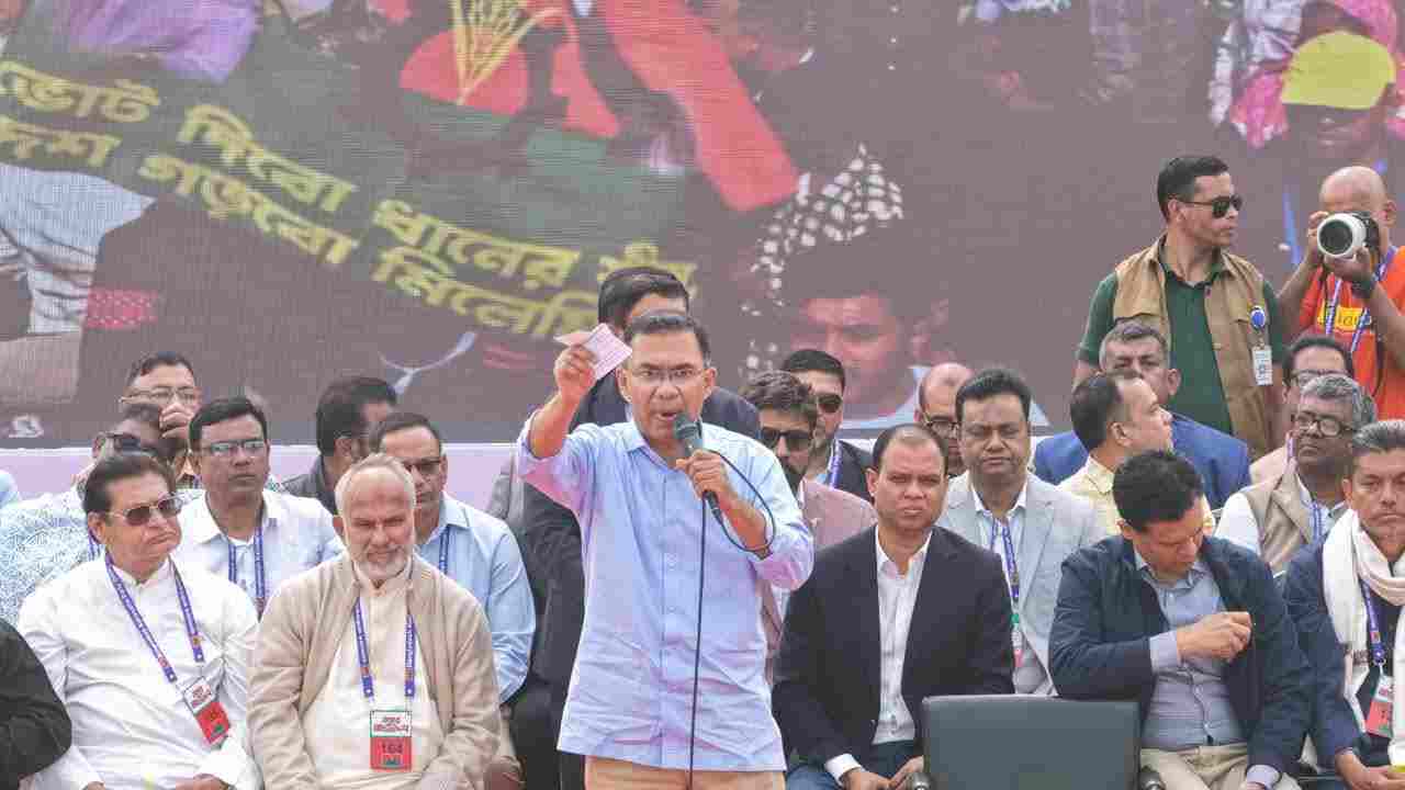 নারীদের অসম্মান ও ভোটাধিকার কেড়ে নেওয়া শক্তি কখনো দেশপ্রেমিক নয়: তারেক রহমান